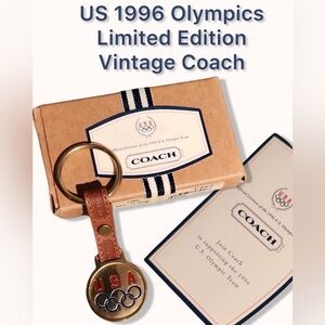 NWT 𝑅𝑎𝑟𝑒 𝑉𝑖𝑛𝑡𝑎𝑔𝑒 Coach | 1996 US Olympic Team Collection Keyfob